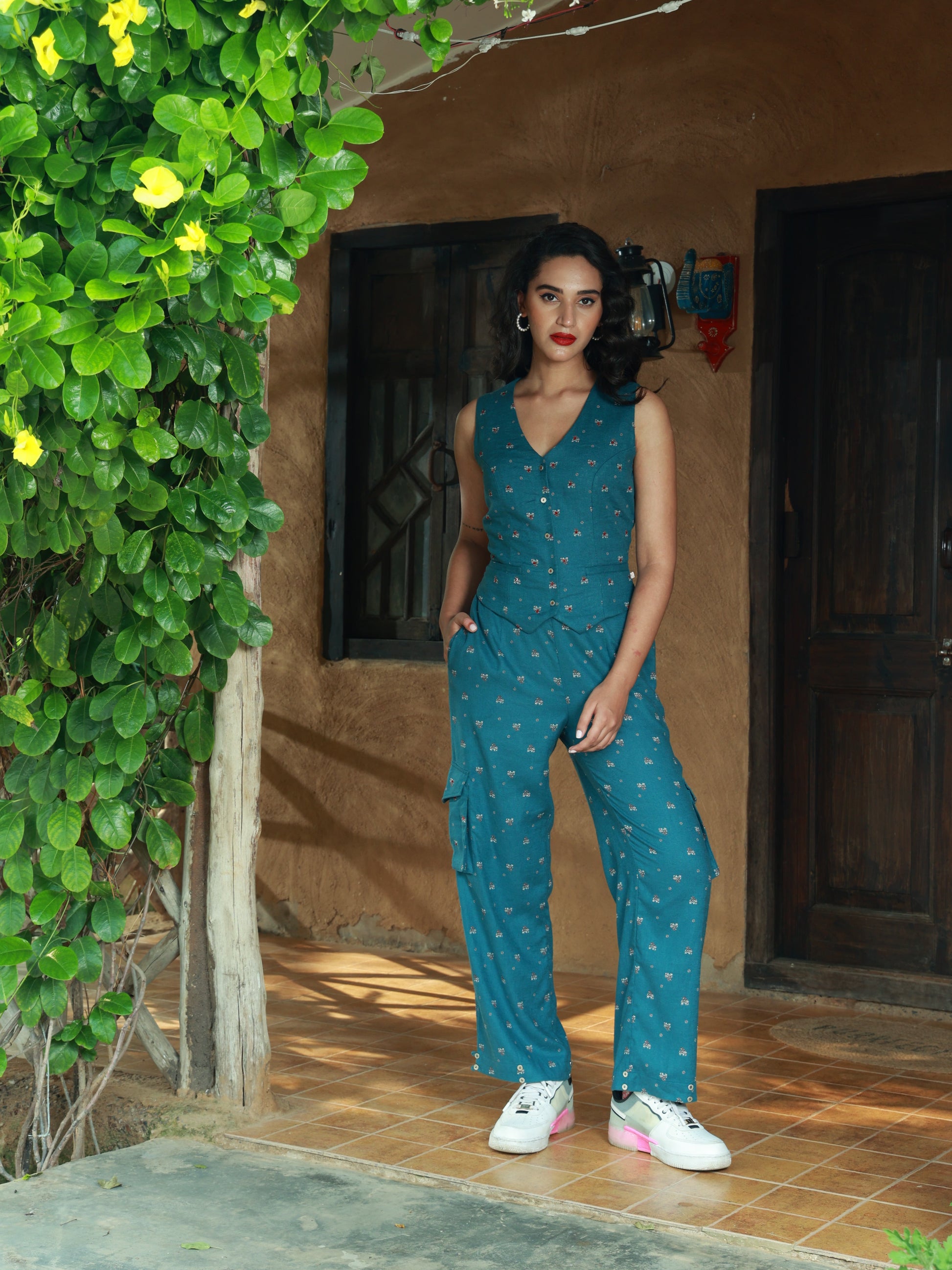 Blue Embroidered 2 piece set nieshfashion