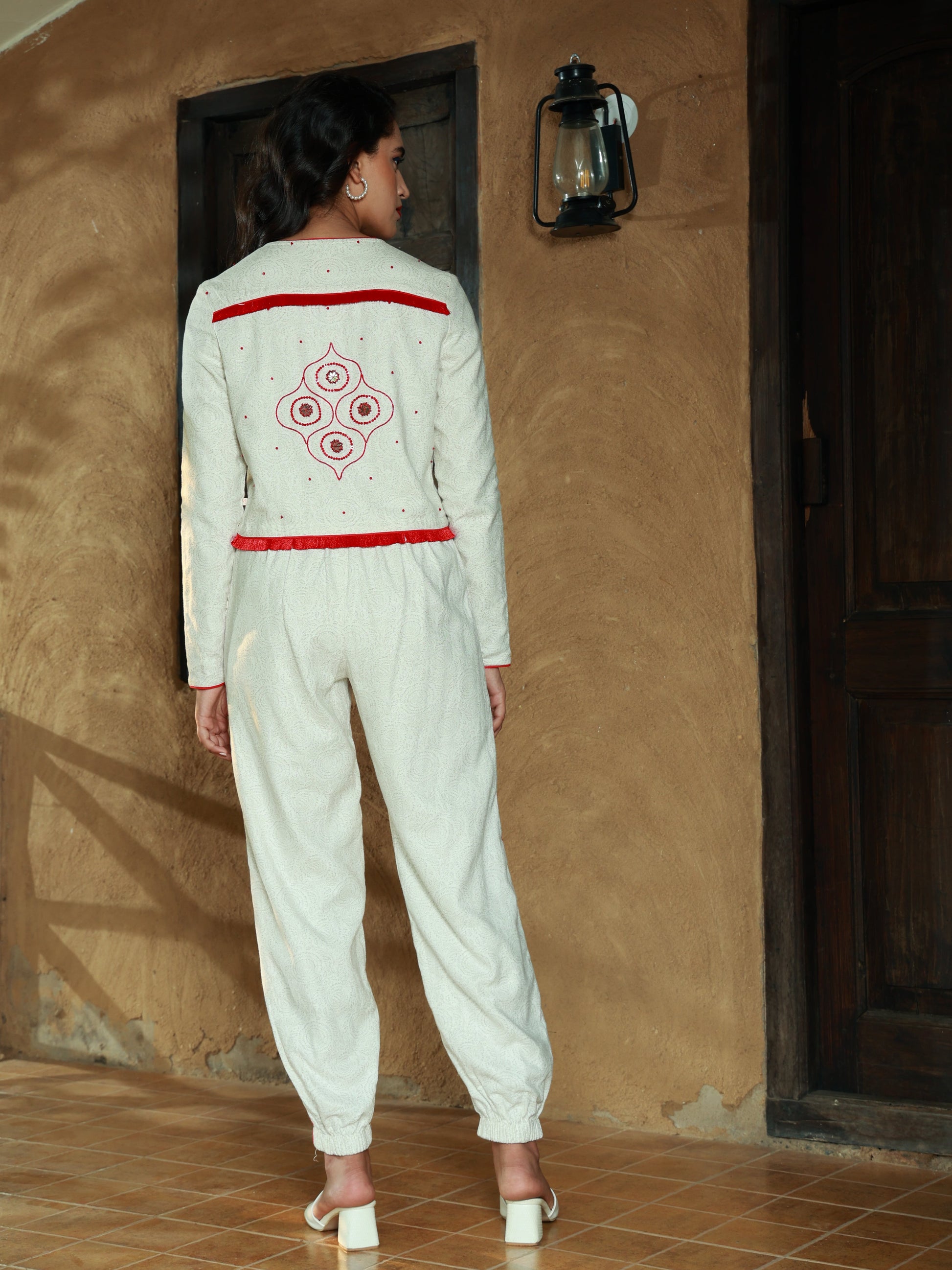 White Embroidered 2 piece cordset nieshfashion