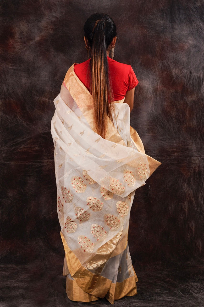 Chanderi white saree (100% handloom, 100% chanderi silk ) nieshfashion