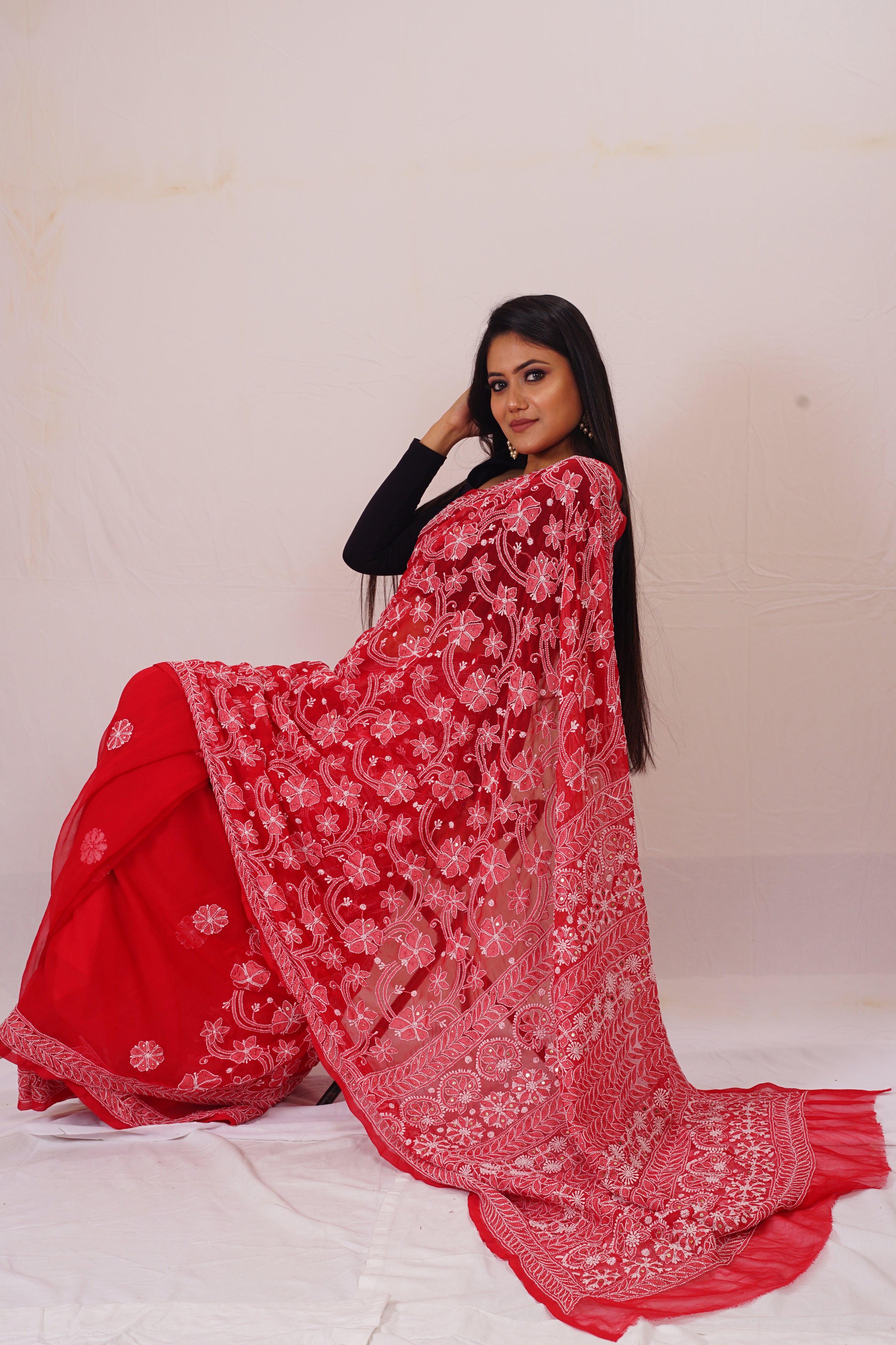 Chickenkari Red Saree nieshfashion